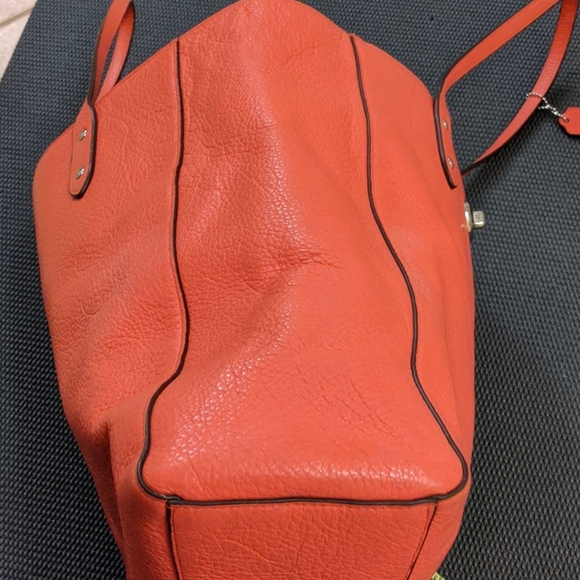 Coach Purse - Picture 5 of 15